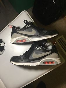 Selling Air Max Shoes