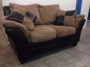 Suede Love Seat- DELIVERY