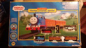 Thomas The Train Bachmann Electric Train Set