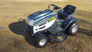 Tractor Lawnmower Yardworks 42"
