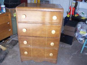 Vintage 4 Drawer Dresser 27 by 16 and 43 Tall