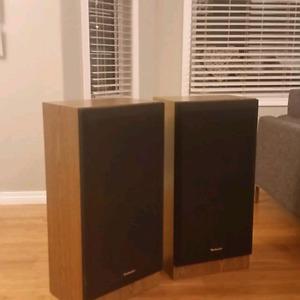 Wanted: Techniques Speakers,Vintage, 3way, in Mint Condition