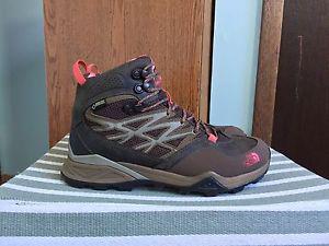 Women's The North Face Hedgehog Mid GTX Hiking Boot