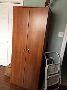 wardrobe in good condition.