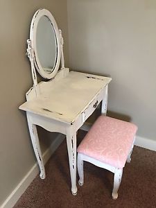 French Provincial Vanity and chair