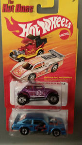 Hot Wheels Hot Onces. 2 cars