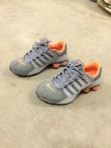 Kids nike shox size 4 us