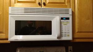 Microwave Range Hood Fan (white)