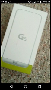 Never uesd LG G5 in the box Brand new