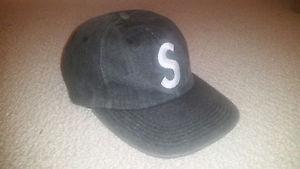 SUPREME S Logo 6-panel hat