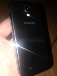 Samsung galaxy j3 broken screen.