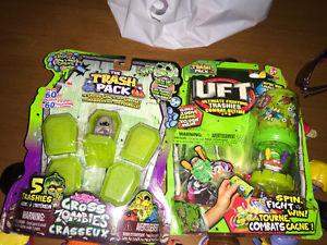 THE TRASH PACK zombies pack and ultimate fighting trashies
