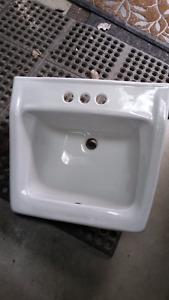 Wall mount sink