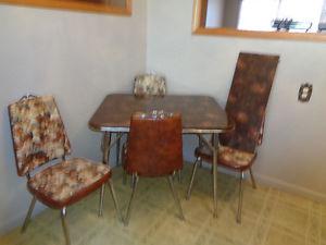Chrome Table & 4 Chairs