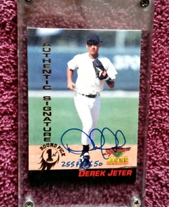  Derek Jeter Autographed Signature Rookie Card