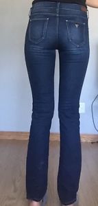Guess jeans women size 29