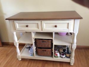 Kitchen island