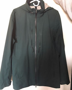 Lululemon Men's L Panelled Rain Jacket *Price Reduced*