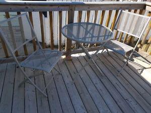 Patio / Balcony Table and chairs