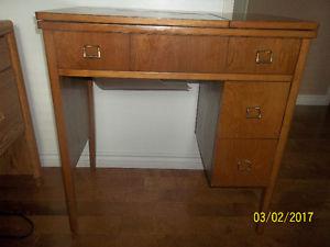 RETRO SEWING MACHINE CABINET