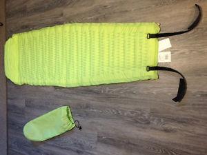 Self-inflating camping (sleeping) mat