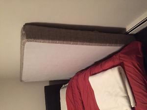 Serta low-profile box spring (double bed)