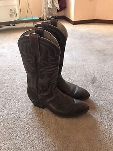 Size 6.5 cowboy boots