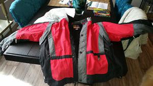 Skidoo/Bombardier sledding jacket. 3in1. New mint condition
