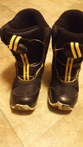Snowboard boots, size 12 (kids)