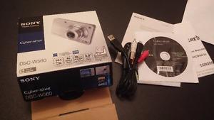 Sony Cyber-Shot W560 - Complete with box