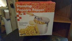 Stovetop popcorn popper