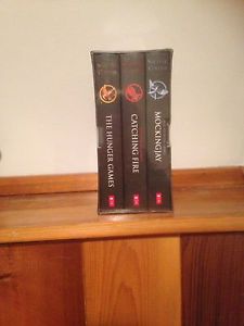 Suzanne Collins Hunger Games Trilogy