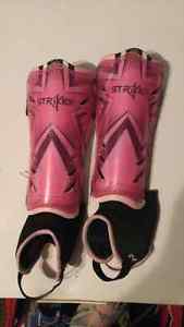 Used childs sz sm soccer shin protectors.