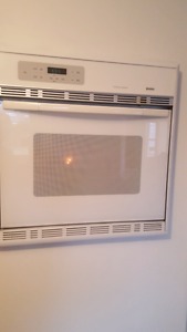 Wall oven