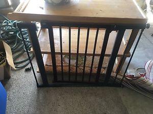 Wooden Baby/Pet Gate