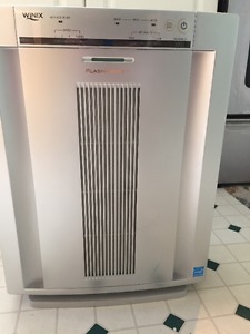 Air cleaner (Winix plasmawave)