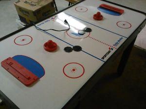 CROSS-CHECK Electric Air Hockey Table