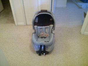 Carrier/Car seat