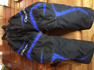 FXR snow pants. Youth size 14