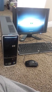 HP computer with Acer monitor