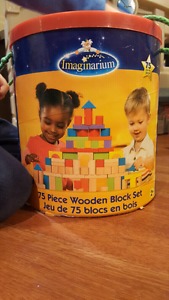 Imaginarium wooden block set 5$ OBO