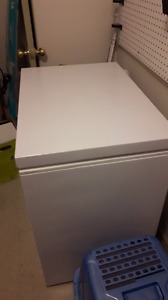 Kenmore 7cf apartment size freezer