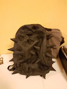 Leather Bowser Spiked backpack