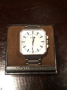 Nixon watch