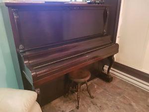 Piano Archambault antique
