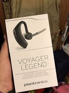 Plantronics Voyageur Bluetooth hand free headset
