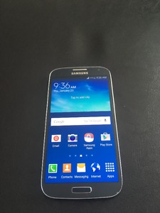 Samsung Galaxy S4 8GB- with 16GB microSD