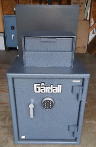 Used Gardall Front-Loading Depository Safe