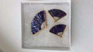 Vintage purple Butler brooch and earrings