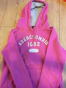 Wanted: Abercrombie Hoodie